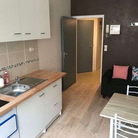 T3 En Vieille Ville 2Adult 2 Enfants Parking Gratuit - By La Source D'Orfee Boulogne-sur-Mer Exterior foto