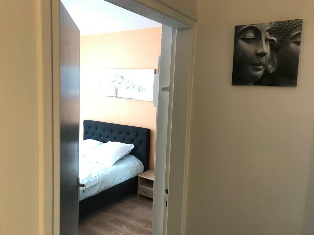 T3 En Vieille Ville 2Adult 2 Enfants Parking Gratuit - By La Source D'Orfee Boulogne-sur-Mer Exterior foto